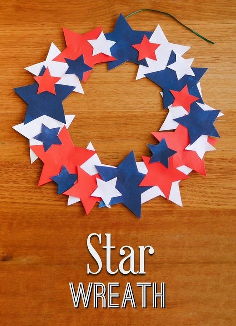 Memorial Day Crafts For Preschoolers, Summer Crafts For Preschoolers, Star Wreaths, 17. Mai, American Flag Crafts, July Activities, Independence Day Drawing, Us Independence Day, Flag Crafts