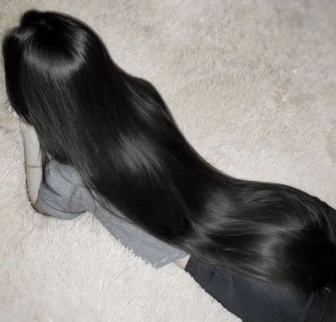 Super Long Black Hair, Black Silky Hair, Silky Black Hair, Black Hair Aesthetic, Long Shiny Hair, Hair Inspiration Long, Long Healthy Hair, Long Silky Hair, Jet Black Hair