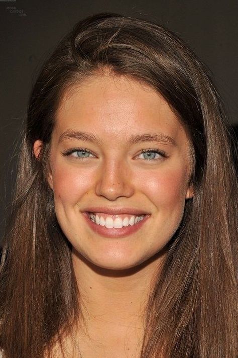 (paid link) Fun makeup natural That Are Still Totally Wearable No Make Up Make Up Look, Festival Make Up, Emily Didonato, Skin Secrets, No Makeup, Make Up Looks, Skin Tips, Makeup Trends, Too Faced