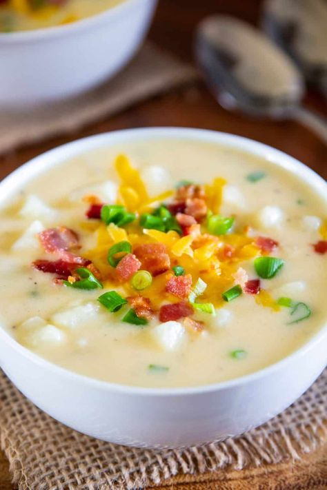 Russet Potato Recipes, Best Potato Soup, Potato Bacon Soup, Cheesy Ham, Crock Pot Potatoes, Potato Soup Easy, Creamy Potato Soup, Baked Potato Soup, Mashed Potato Recipes