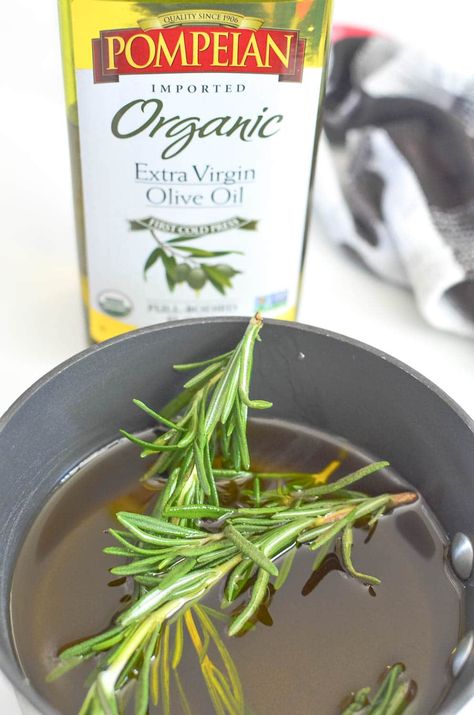 Rosemary Infused Olive Oil, Herb Infused Olive Oil, Rosemary Olive Oil, Flavored Olive Oil, Olive Oil Recipes, Organic Extra Virgin Olive Oil, Rosemary Garlic, Lemon Rosemary, Garlic Olive Oil