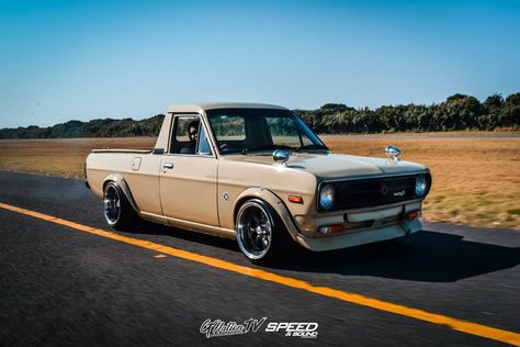 Nissan 1400, Datsun Pickup, Cars Ideas, Kei Car, Mini Truck, Nissan Sunny, Drifting Cars, Mini Trucks, Modified Cars