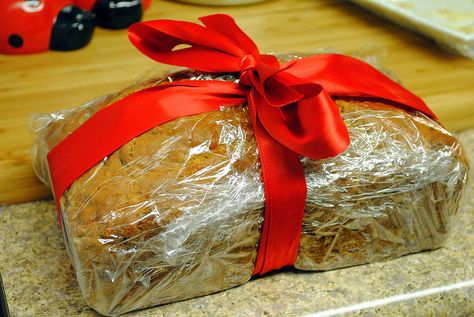 Banana Banana Bread Wrapping Banana Bread For Gifts, Banana Bread Gift Ideas Packaging, Banana Bread Christmas Gift, Banana Bread Wrapping Ideas, Banana Banana Bread, Banana Bread Natasha’s Kitchen, Eat Something, Bad Friends, Something Bad