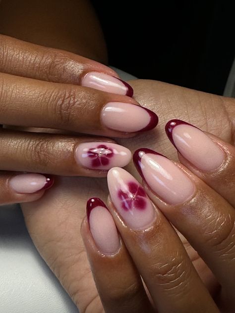 #biab #nails #nailsinspire #bordeaux  #naturalnails #blooming #nailart Wine And Pink Nails, Nails Bordeaux Art, Maroon Flower Nails, Nail Inspo Biab, Simple Blooming Gel Nails, Burgundy Flower Nails, Russian French Nails, Biab Inspo Nails, Nails Bordeaux Gel