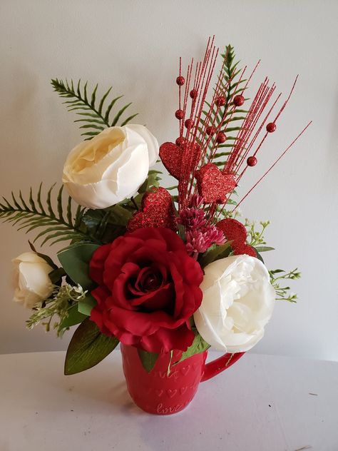 Valentine’s Day Floral Arrangements, Mug Floral Arrangement, Valentines Floral Arrangements, Valentine Arrangements, Valentine Flower Arrangements, Cottage Roses, Valentines Day Gift Ideas, Valentine Centerpieces, Holiday Crafts Diy