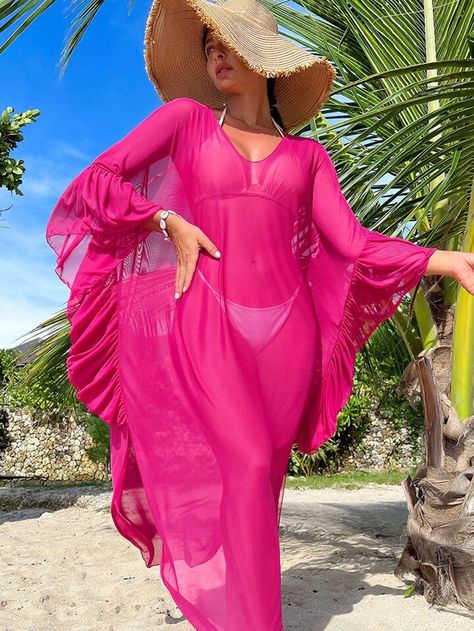 Bikinis And Cover Ups, Outfit Ideas Beach, Beach Outfit For Women, Beach Coverups, Beach Kimono, Cute Dress Outfits, Beachwear Fashion, White Dress Party, Pink Collar