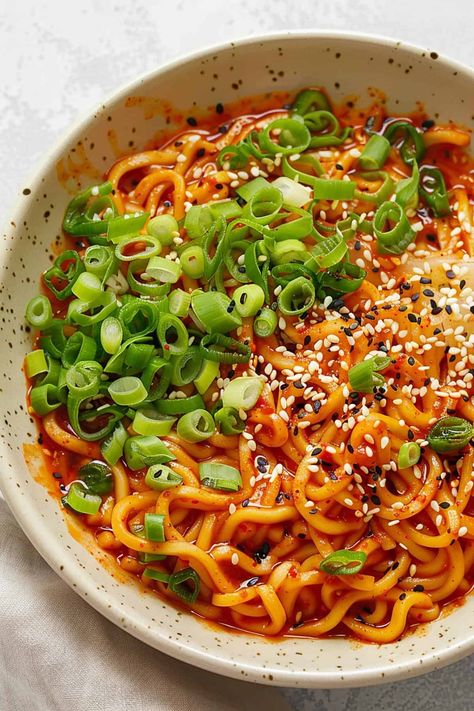 Saucy Gochujang Noodles - The Daily Dish Romanticize Winter, Gochujang Recipes, Gochujang Noodles, Veggie Noodle Soup, Gochujang Recipe, Pasta Soup Recipes, Food Ramen, Homemade Vegetable Broth, Veggie Noodles