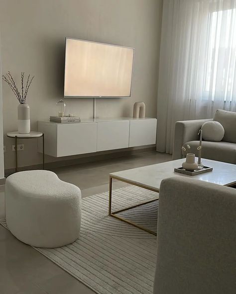 Living Room Decor Flat, Living Room Apartment Ideas Aesthetic, Living Room Esthetics Modern, Beige Coffee Table Decor, Apt Color Schemes, Living Table Design, Modern Beige Living Room Interior Design, Neutral Minimalist Coffee Table, Small Apartment Neutral Decor