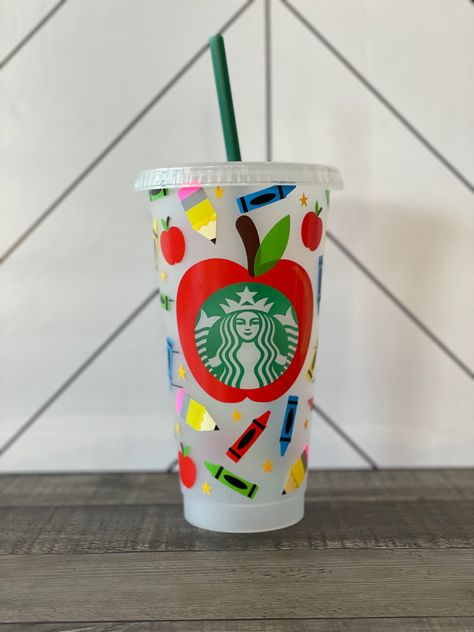 Can be personalized Luxury Flower Bouquets, Cold Cups, Reusable Tumbler, Cute Candles, Student Gift, Teacher Appreciation Gift, Starbucks Cup, Flower Bouquets, Personalized Tumblers