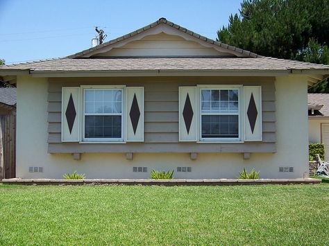 Mcm Exterior Shutters, Mid Century Shutters Exterior, Midcentury Shutters, Mid Century Shutters, Mcm Shutters, Mid Century Modern Shutters, 1955 House, Mid Century House Exterior, Outdoor Siding