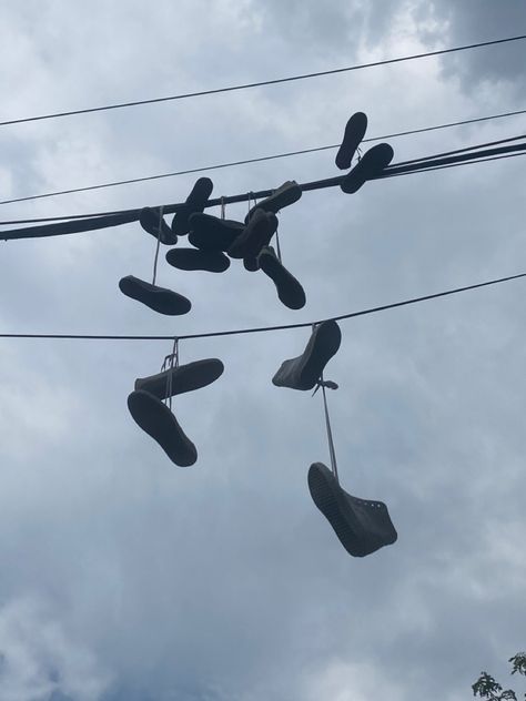 Old Shoes Aesthetic, Old Sneakers, Shoe Aesthetic, Telephone Pole, Old Shoes, Senior Year, Skate Shoes, Ice Skating, Dark Aesthetic