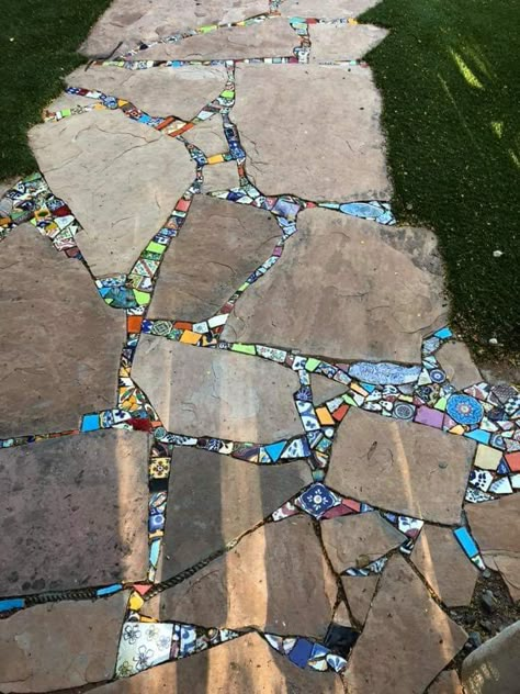 Mosaic Garden, Dream House Decor, Backyard Landscaping Designs, Garden Yard, Creative Home, Walkway, Dream Garden, Dream Home Design, Outdoor Ideas