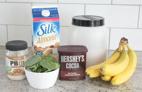 Shake House, Kid Friendly Smoothie Recipes, Healthy Chocolate Shakes, Protein Shakes For Kids, Protien Smoothies Recipes, Kid Friendly Smoothies, Chocolate Protein Shake, Blendtec Recipes, Healthy Protein Shakes