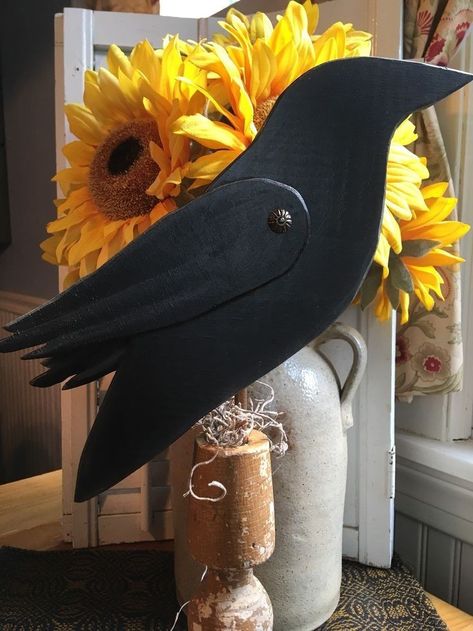 Pedestal Table Decor, Crow In Flight, Decorated Lanterns, Bird Folk Art, Primitive Crow, Primitive Country Crafts, Crow Decor, Scarecrow Ideas, Primitive Fall Decor