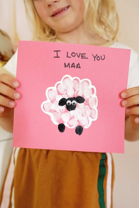 Fingerprint Sheep Craft (An Easy Mother's Day Card Idea!) - Childhood Magic Fingerprint Sheep, Fingerprint Sheep Craft, Fingerprint Flowers Mother's Day, Mother’s Day Card Baby Footprint, Mother’s Day Thumbprint Magnet, Children’s Mothers Day Card, Sheep Face, Fingerprint Crafts, Sheep Cards