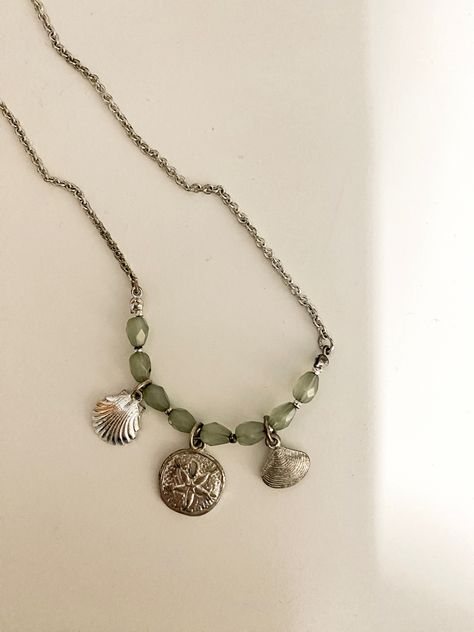 seashell and bead necklace, coastal style Beachy Boho Jewelry, Silver Clay Jewelry, Grandpa Aesthetic, Coastal Girl, Coastal Jewelry, Ocean Inspired Jewelry, Beachy Jewelry, Bohemian Coastal, Silver Clay