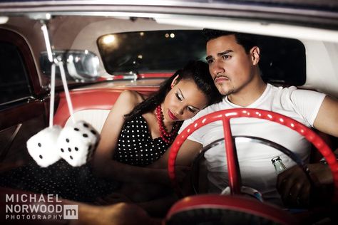 50s Photoshoot, Rockabilly Couple, Car Couple, 50s Photos, Rockabilly Lifestyle, Color Hair Extensions, Pinup Photoshoot, Car Shoot, Pinup Photography