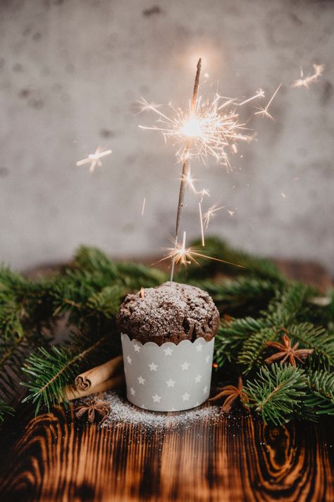 New Year Food Photography, New Year Food, Candy Photography, New Years Eve Food, New Year's Food, New Year Photos, Chocolate Muffins, Food Photography Styling, New Year’s Eve