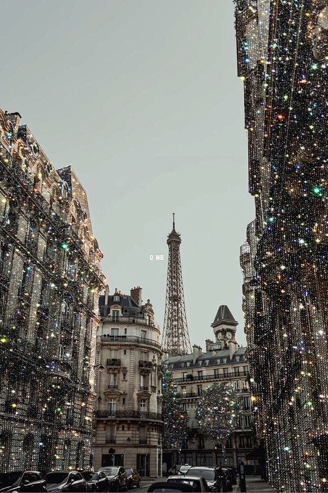 Paris When It Sizzles, Paris Aesthetic Wallpaper, Arte Glitter, Glitter Photography, Wallpaper Estetika, Boujee Aesthetic, Paris Wallpaper, Christmas Aesthetic Wallpaper, Paris Aesthetic