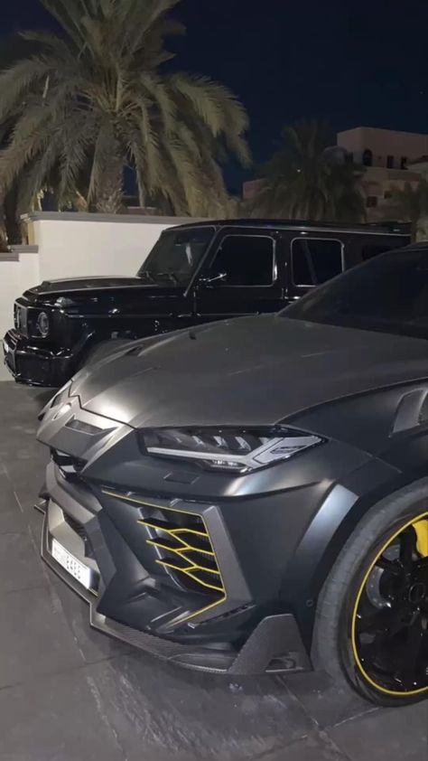 Black Lamborghini Urus Aesthetic, Lambo Urus Aesthetic, Urus Aesthetic, Lamborghini Urus Aesthetic, Luxury Cars Garage, Black Lamborghini Urus, Lamborghini Urus Black, Lamborghini Aesthetic, Lamborghini Urus Interior