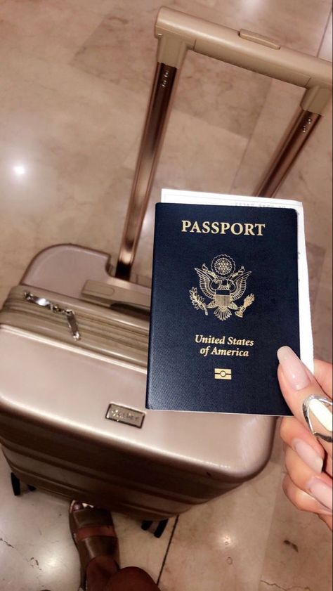 American Visa Aesthetic, Visa Aesthetic, Visa Picture, Passport Aesthetic, Business Class Flight, Passport Pictures, Visa Online, Passport Online, Video Call With Boyfriend Screen Photo