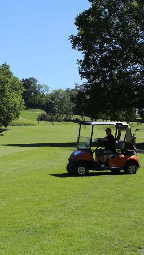 Play on our 18 hole Championship Golf Course in the heart of the South Downs in Hampshire. Our Top 100 course and resort offers the perfect destination for golf breaks, society days and corporate entertainment. #HampshireGolf #GolfCourse #Golf #Hampshire #Hotel #Top100GolfCourse Corporate Entertainment, Hampshire Uk, South Downs, Cat Air, Golf Tournament, Golf Resort, Golf Carts, Golf Club, Golf Course