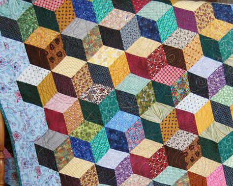 Quilts We’ve Made: Tumbling Blocks Tumbling Block Quilt Pattern Free, Tumble Block Quilt Pattern, Tumbling Block Quilt, Tumbling Blocks Pattern, Tumbling Blocks Quilt, Kid Quilts, Fall Quilt Patterns, Traditional Quilt Patterns, Chicken Scratch Embroidery