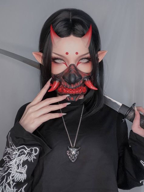 Oni Makeup, Oni Costume, Oni Face Mask, Oni Cosplay, Oni Aesthetic, Goblin Cosplay, Oni Design, Oni Horns, Demon Cosplay