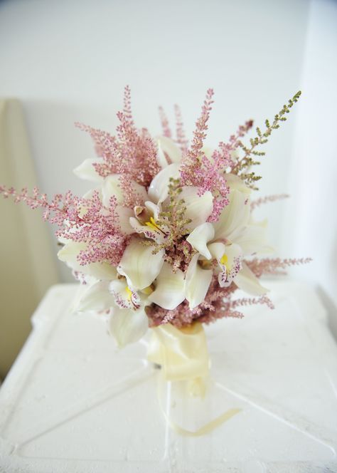 pale pink astilbe bouquet Pink Astilbe Bouquet, Cocktail Arrangements, Astilbe Wedding, Astilbe Flower, Astilbe Bouquet, Pink Astilbe, Single Flower Bouquet, Soft Pink Wedding, Peach Bouquet