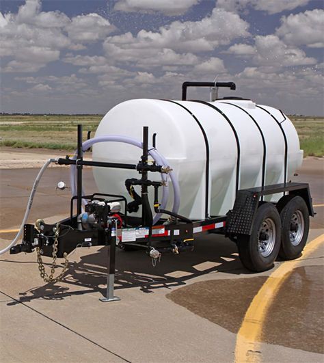 Water tank trailer Farm Water Tank, 2023 Barndominium, Water Trailer, Folding Utility Trailer, Tool Trailer, Cattle Trailers, Water Collection System, Landscape Trailers, Fire Gear