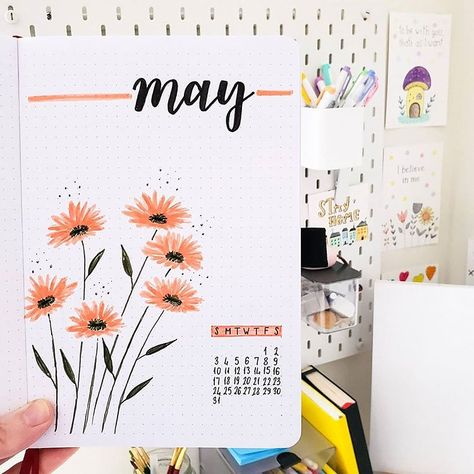 19 Creative May bullet journal cover ideas to inspire you. Bullet journal monthly cover spreads for May 2021. May Bullet Journal, Kunstjournal Inspiration, Bullet Journal Headers, Bullet Journal Month, Bullet Journal Page, Bullet Journal Setup, Bullet Journal Quotes, Bullet Journal Cover Page, Creating A Bullet Journal