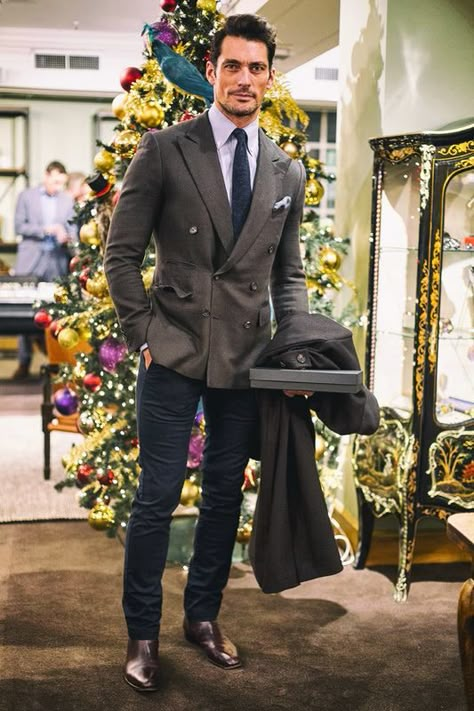 David Gandy Suit, David Gandy Style, Famous Male Models, Men's Business Outfits, David James Gandy, Trends Magazine, David Gandy, Sharp Dressed Man, Modern Gentleman