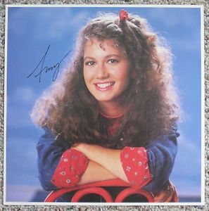 Amy Grant Amy Grant Songs, Michael W Smith, Amy Grant, Contemporary Christian Music, Vince Gill, 80s Pop, Photo Shoot Ideas, Christian Artists, Celebrity Beauty