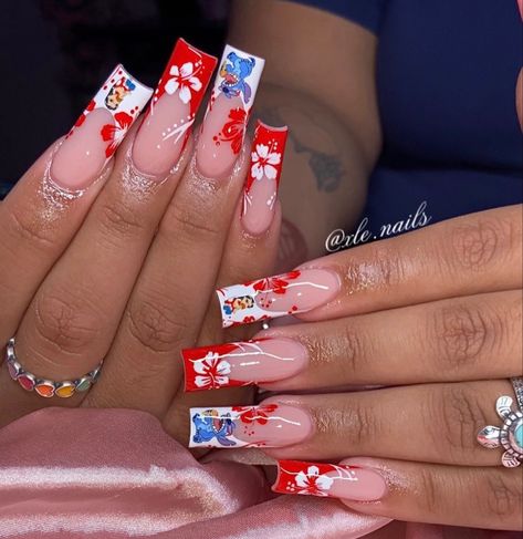 Nails by xle. nails Lilo Stitch Nails, Disney Nails Stitch, Lilo And Stitch Nail Designs, Stitch Nails Disney, Stitch Nail Designs, Disney Themed Nails Acrylic, Lilo And Stitch Nails, Medium Acrylic Nails, Stitch Nails