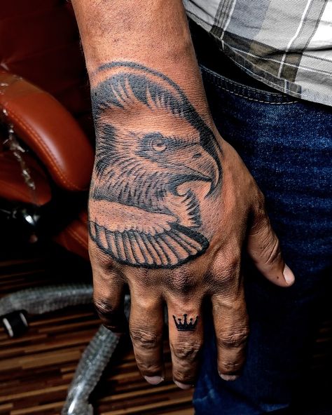 Falcon Tattoo, Tattoo On Hand, Eagle Tattoos, B Tattoo, Book Art Drawings, Tattoo On, Realism, Hand Tattoos, Book Art