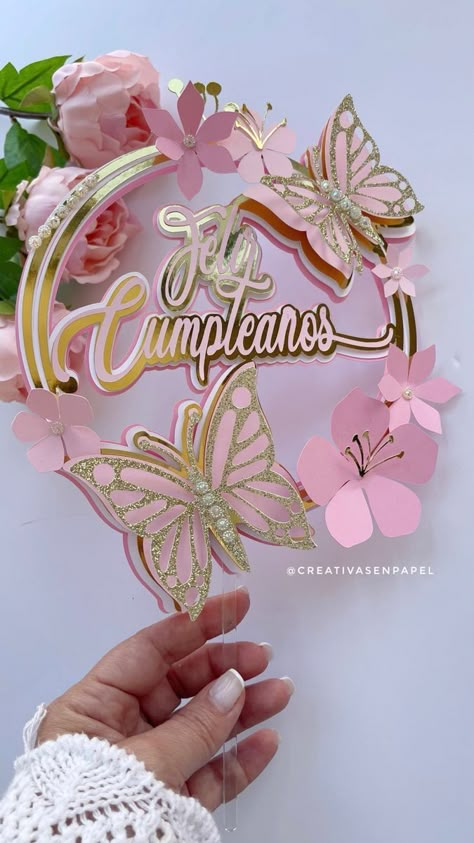 Paper Rosette Backdrop, Elegant Cake Topper, Diy Cake Topper Birthday, Cricut Cake, Photo Cake Topper, Floral Cake Topper, Quinceanera Cakes, 3d Cake Toppers, Cake Banner