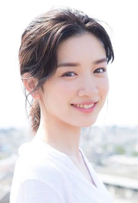 Nagano Meayu, the best Japanese actress, with a beautiful smile can melt your heart - iNEWS 일본 패션, Japan Girl, Nagano, Asia Girl, Japanese Women, Just Girl Things, Beautiful Smile, Model Poses, Asian Beauty