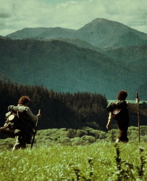 Frodo and Sam Lord Of The Rings Scenes Movies, Lord If The Rings Aesthetic, Lord Of The Rings Aesthetic Quote, Lord Of The Rings Photography, Lord Of The Rings Widget, Lord Of The Rings Elves Aesthetic, Lotr Fellowship Of The Ring, Lord Of The Rings Aesthetic, Lotr Aesthetic