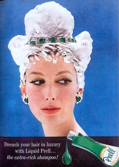 Prell: Prell Procter & Gamble (1947) Word: 'luxury', 'extra-rich', emerald green jewelry that matches with the color with the shampoo During 60s it was when fashion boom. It was in trend to dress oneself luxurious/glamorous. Many of the Hollywood actresses during this period look glamorous and fancy. Therefore, these actresses inspired many women. The overall image of the advertisement depicts the glamorous Hollywood actress. Prell Shampoo, Retro Beauty, Beauty Ad, Retro Advertising, Retro Ads, Vintage Memory, Beauty Magazine, Old Ads, Print Advertising