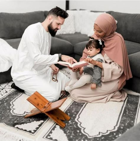 Couple With Baby, Cute Family Pictures, About Islam, Cute Family, Family Pictures, Homework, A Child