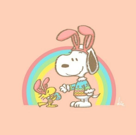 Easter Pfp, Charlie Brown Easter, Hello Spring Wallpaper, April Aesthetic, Charlie Brown Wallpaper, Easter Beagle, Peanuts Wallpaper, Snoopy Easter, Spring Board