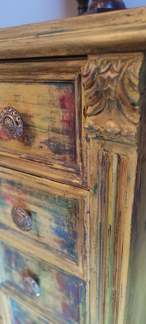 Yellow Chalk Paint, Yellow Furniture, Furniture Upcycle, Furniture Design Inspiration, Upcycle Ideas, Furniture Painting Techniques, Room Cabinet, Boho Furniture, Antique Wax