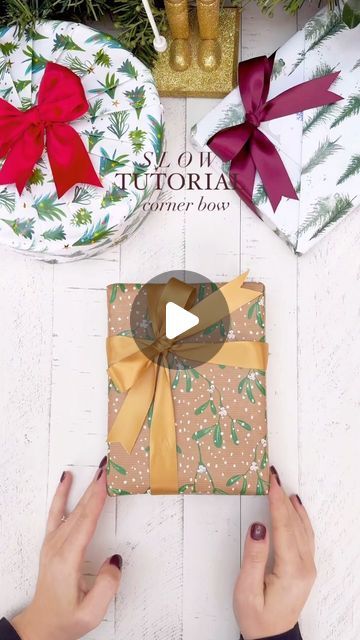 Christmas Gift Bow, Gift Wrap Ribbon, Bows Diy Ribbon, Gift Wrap Box, Gift Wrapping Bows, Present Wrapping, How To Make Ribbon, Gift Bows, Diy Ribbon