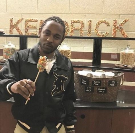 King Kendrick, K Dot, Kung Fu Kenny, Rap Aesthetic, I Love U, Easy Diy Jewelry, American Rappers, Hip Hop Rap, Kendrick Lamar