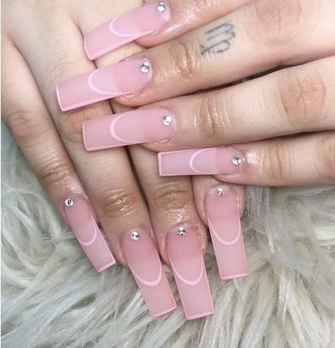 Medium Length Nails, Nail Designs Simple, Length Nails, Baddie Nails, Simple Nail Designs, Medium Length, Mid Length, Simple Designs, Nail Designs