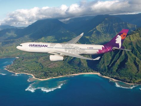 Plane Pictures, Hawaiian Airlines, Airplane Photography, Alaska Airlines, Food Wedding, Hawaiian Vacation, Wedding Room, Frequent Flyer, Airline Flights