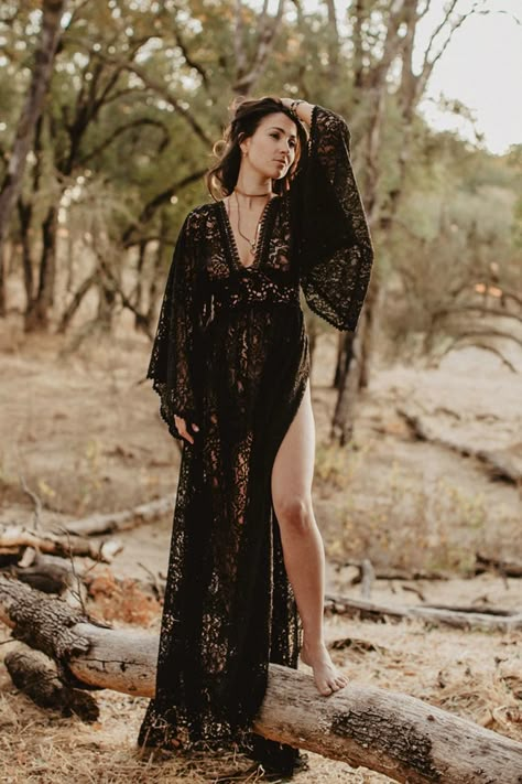 10 Black Bridal Dresses for Dark-themed Wedding Black Bridal Dress, Bridal Dress Ideas, Boho Dress White, Black Bridal Dresses, Maxi Boho Dress, Lace Dress Boho, Vintage Boho Dress, Dress Train, Under Your Spell