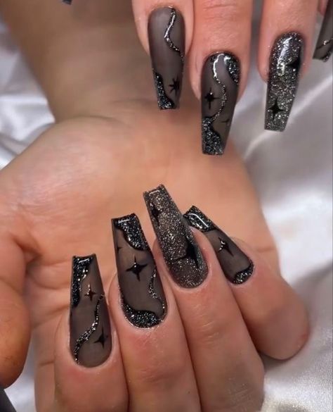 Witchy Nails, Art Designs Ideas, Black Acrylic Nails, Goth Nails, Edgy Nails, Grunge Nails, Man Hat, Fire Nails, Funky Nails