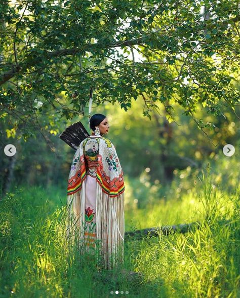 American Photoshoot, Irene Rudnyk, Native Photography, Fancy Shawl, Native American Dress, Jingle Dress, Native American Regalia, People Pictures, Portrait Photoshoot