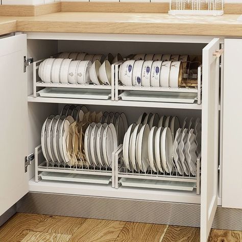 Plate Racks In Kitchen, Kitchen Cupboard Organization, Plate Organizer, Kabinet Dapur, Water Tray, Plate Storage, Kitchen Plate, Kitchen Organisation, Kitchen Pantry Design